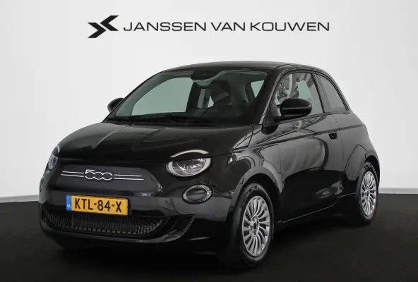 3+1 Icon 42 kWh Stoelverwarming Camera Apple CarPlay Dodehoek