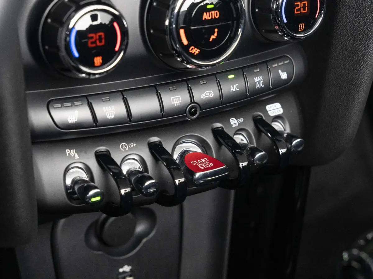 |JCW pakket | Harman-Kardon | Stoelverwarming