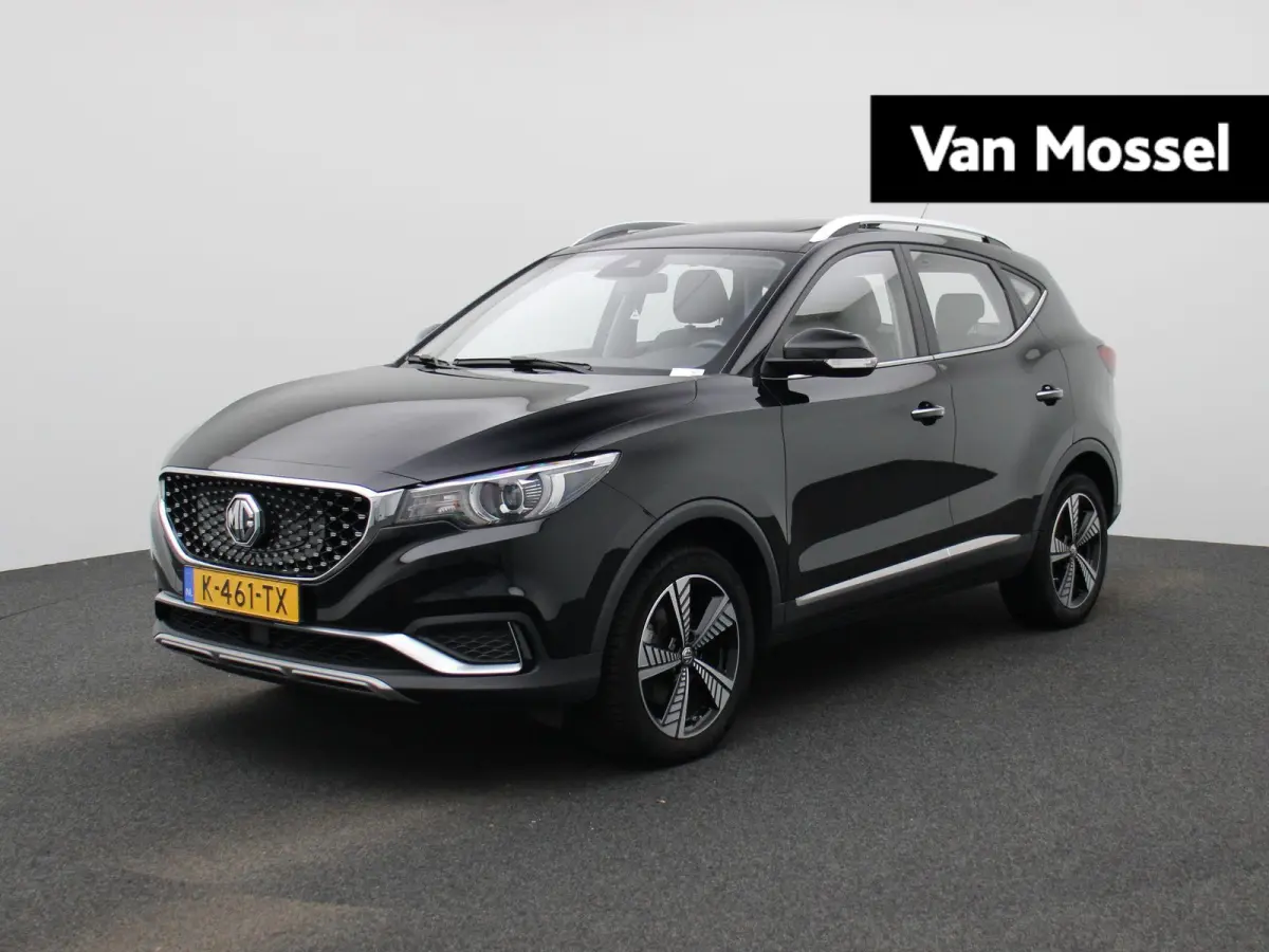 MG Luxury 45 kWh | Automaat | Panoramadak | Leder | Navigatie | Airco | Achteruitrijcamera | Apple Carplay / Android Auto | Stoelverwarming | Lichtmetalen Velgen | Trekhaak