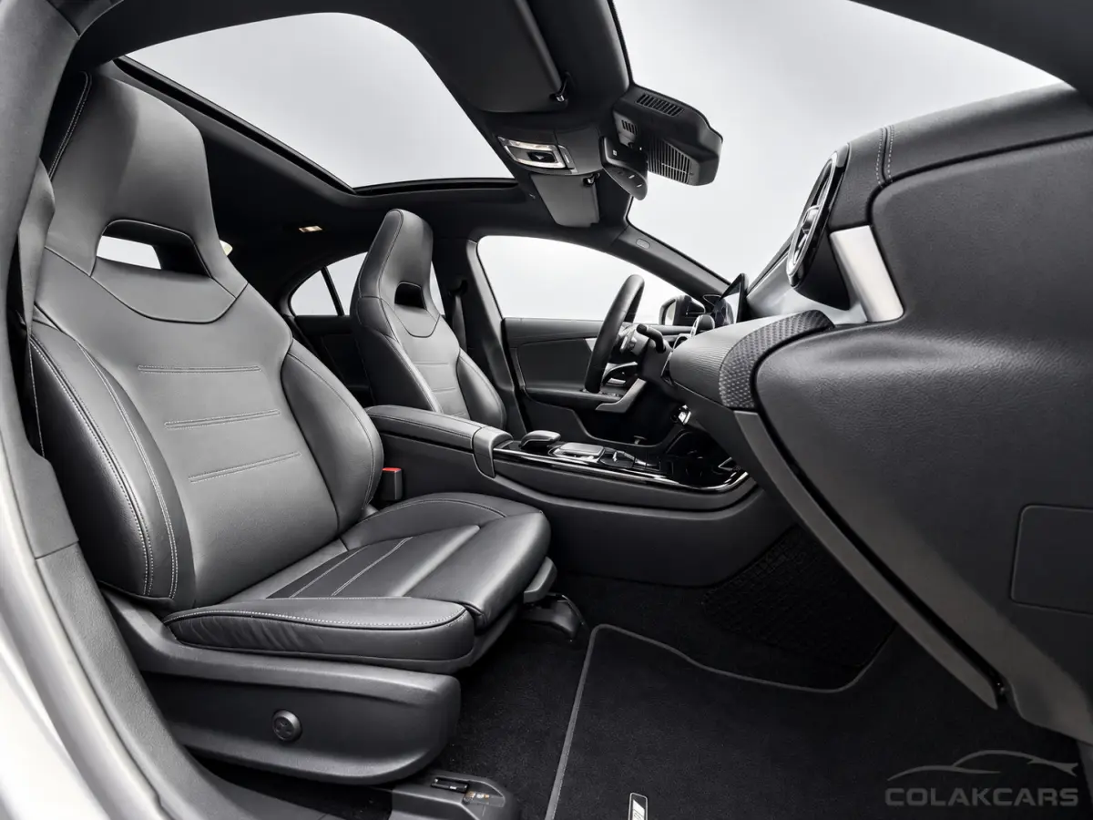 200 Premium Plus | 45 AMG | Panorama |NAP