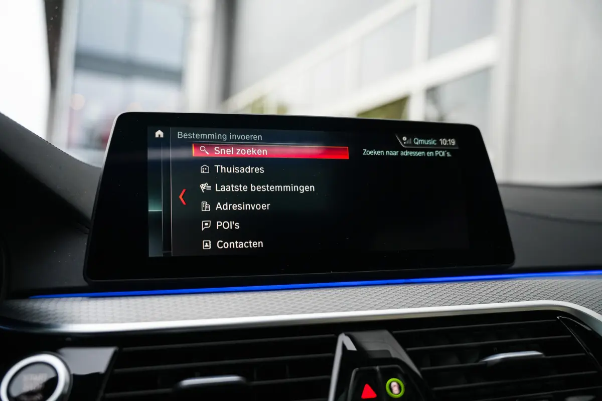 540i 340 pk xDrive High Executive M-Sportpakket /NL-Auto/ Dealer.Ond/ Pano-Dak/ Head-Up/ Soft-Close/ 360-Camera/ Harman&Kardon/ Adap.Cruise/ 20'' LMV