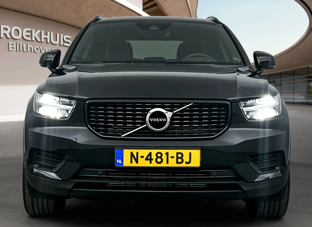 1.5 T4 R-Design | 1e Eigenaar - NL Auto | Apple Carplay - Android Auto | Stoel + Stuurverwarming | Adaptive Cruis Control | BLIS | PDC |