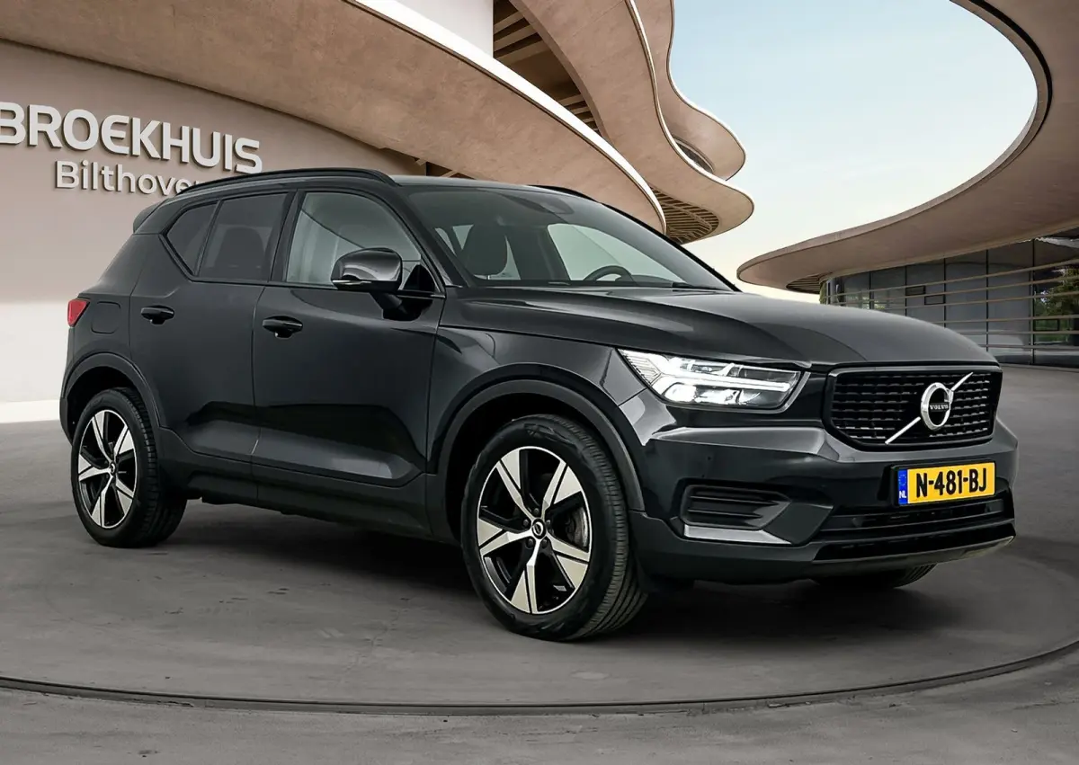 1.5 T4 R-Design | 1e Eigenaar - NL Auto | Apple Carplay - Android Auto | Stoel + Stuurverwarming | Adaptive Cruis Control | BLIS | PDC |