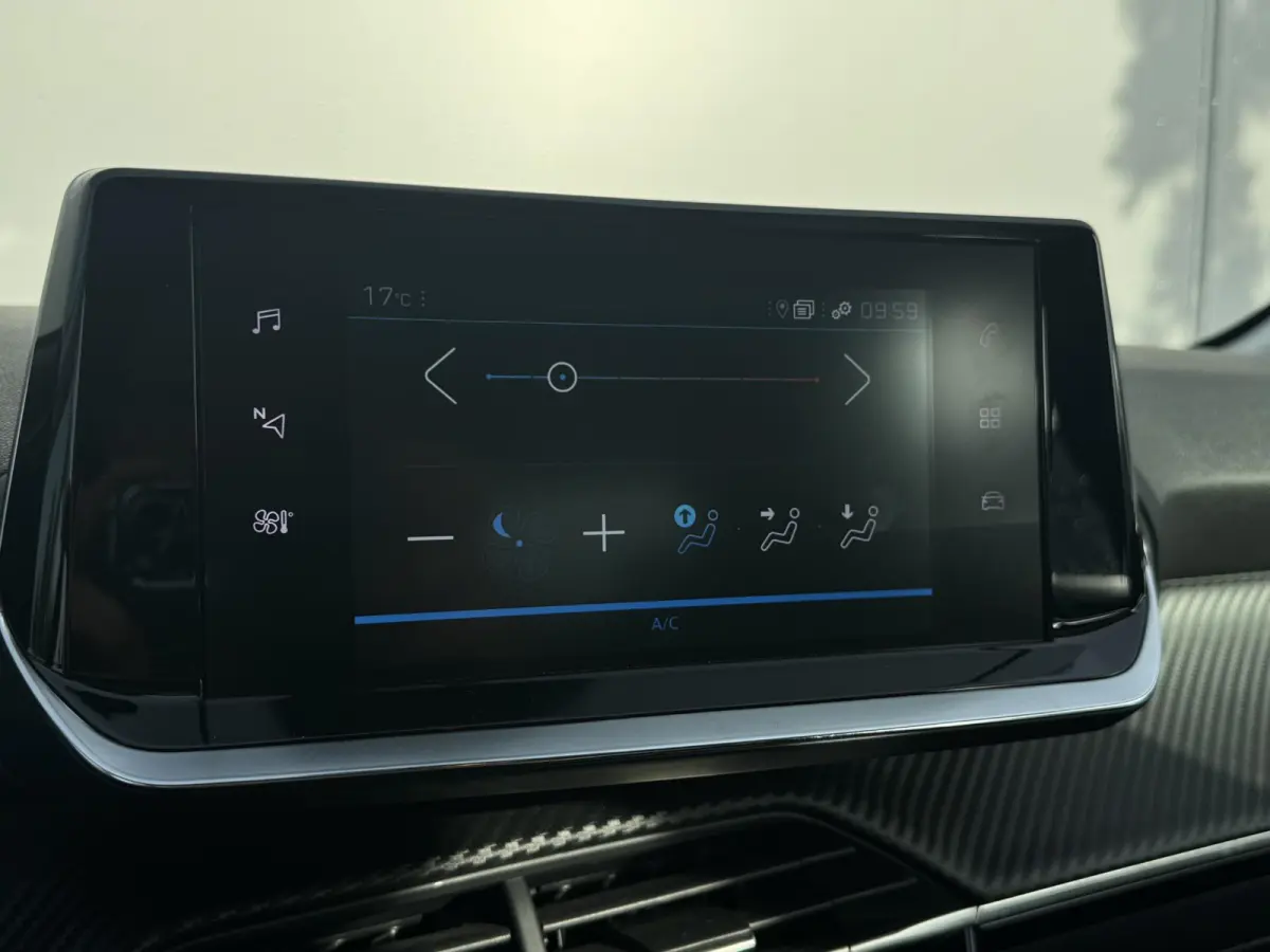 1.2 PureTech Active Pack | NAVIGATIE | CRUISE CONTROL