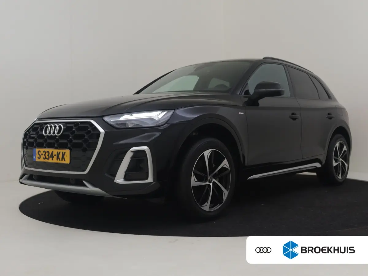 55 TFSI e S edition Competition l S-Line in & Ext. l Elektr. Stoel l Stoelverwarming l Camera l Adapt. Cr Control l Leder/Alcantara l Elekt. Klep l
