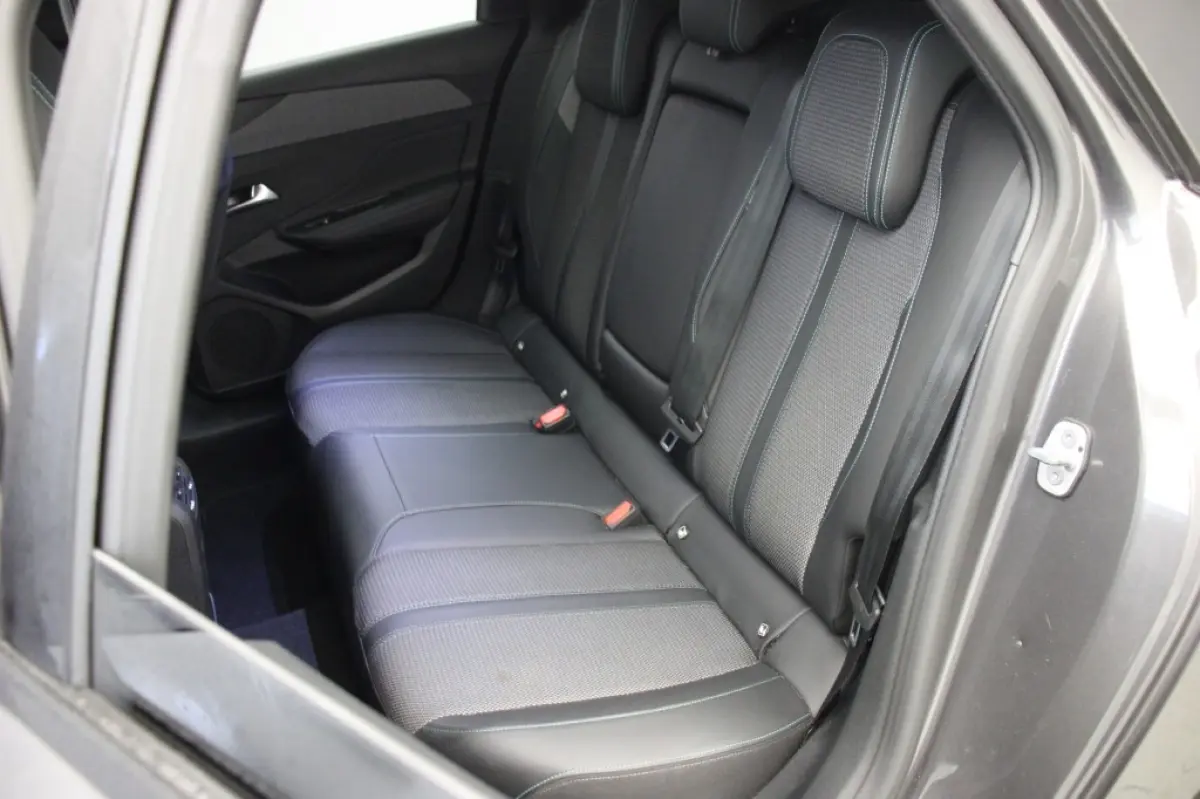 1.2 PureTech Allure Pack Business - Digitaal Cockpit, Carplay, Camera
