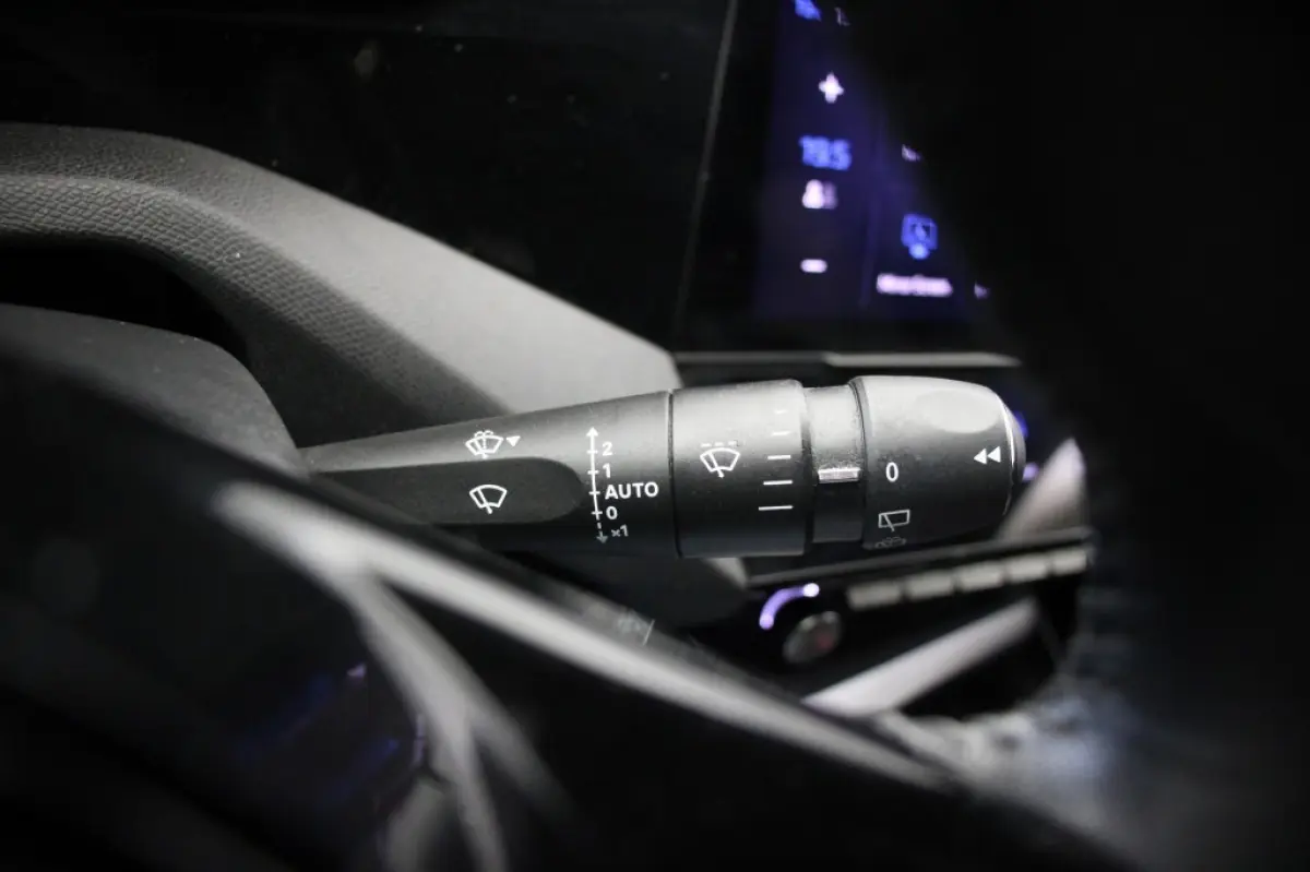 1.2 PureTech Allure Pack Business - Digitaal Cockpit, Carplay, Camera