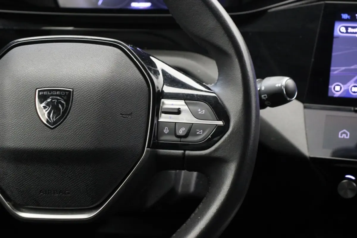 1.2 PureTech Allure Pack Business - Digitaal Cockpit, Carplay, Camera
