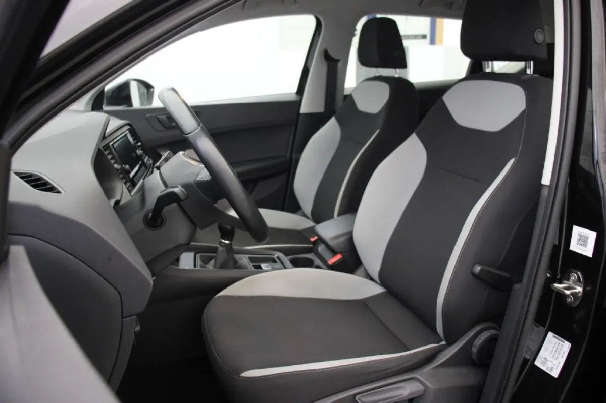 1.0 TSI Reference - Carplay, Cruise, Clima