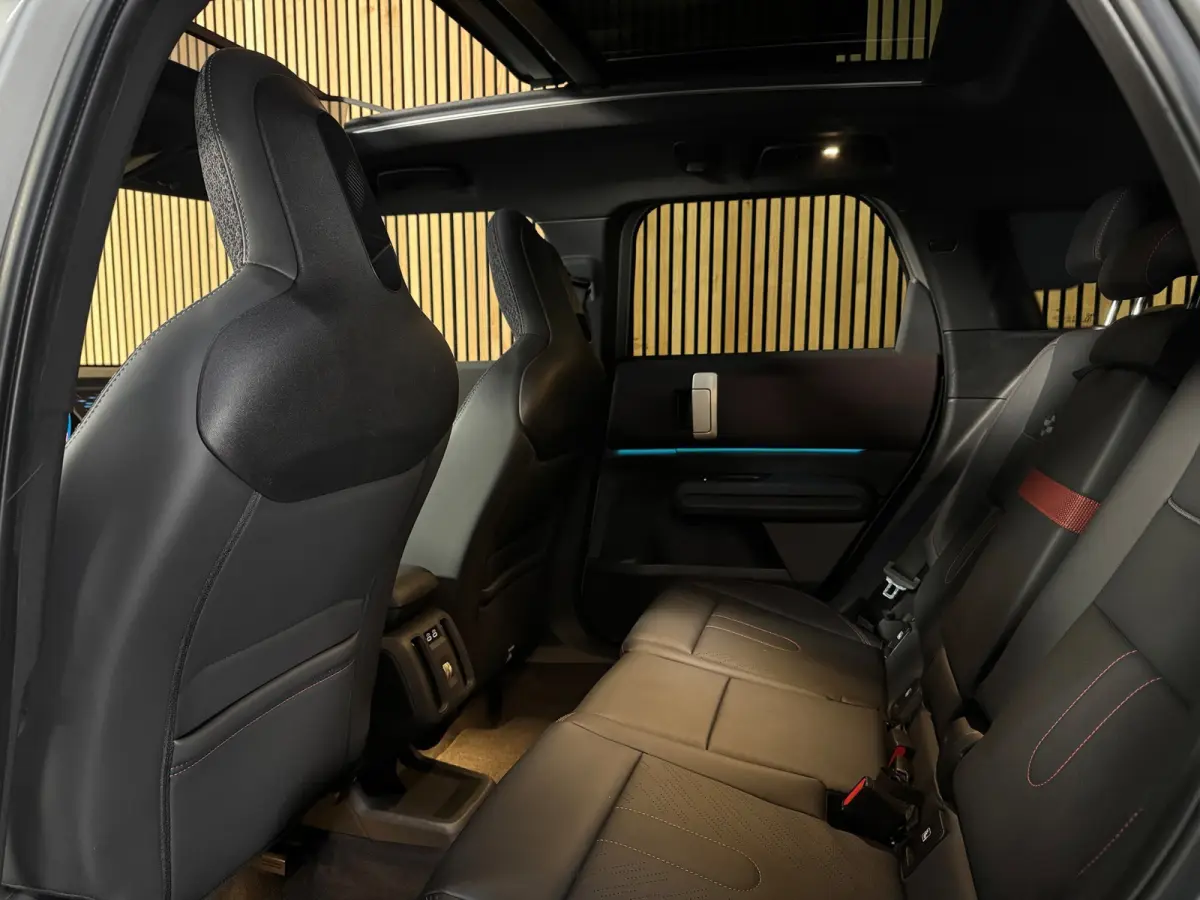 1.5 C John Cooper Works L PANO|HUD|H&K|AMBIENT|JCW SPORTREMMEN|19 INCH