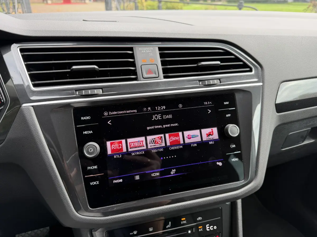 1.4 TSI eHybrid R-Line Business | SOH 96 | Camera | Virtual Cockpit |