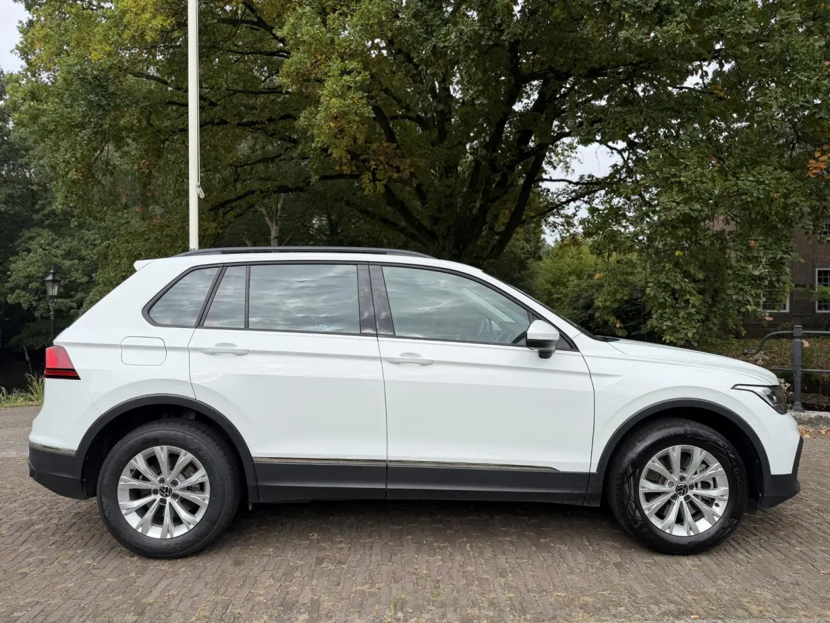 1.4 TSI eHybrid R-Line Business | SOH 96 | Camera | Virtual Cockpit |