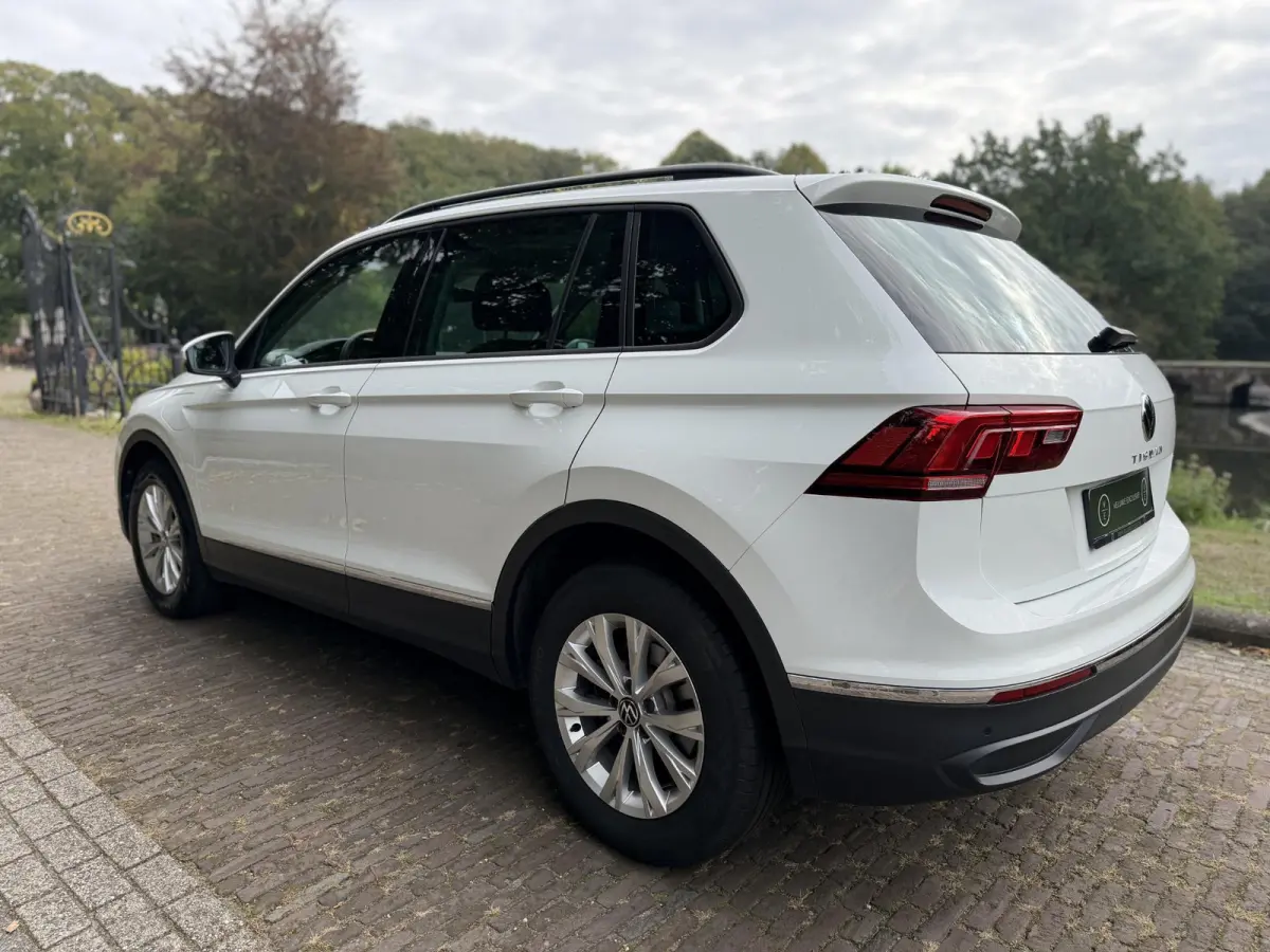 1.4 TSI eHybrid R-Line Business | SOH 96 | Camera | Virtual Cockpit |