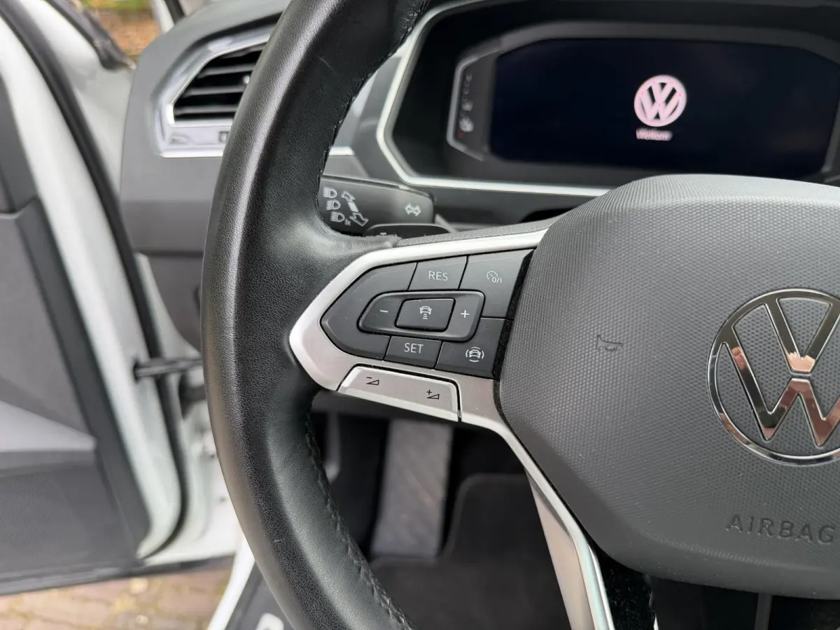 1.4 TSI eHybrid R-Line Business | SOH 96 | Camera | Virtual Cockpit |