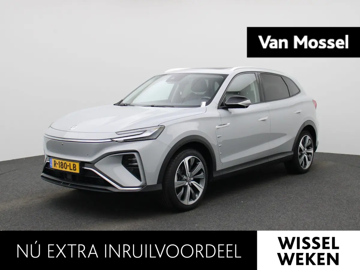 Luxury 70 kWh | Apple Carplay / Android Auto | Panoramadak | Achteruitrijcamera | Parkeersensoren | Trekhaak |