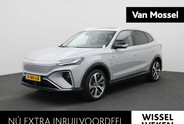 Luxury 70 kWh | Apple Carplay / Android Auto | Panoramadak | Achteruitrijcamera | Parkeersensoren | Trekhaak |
