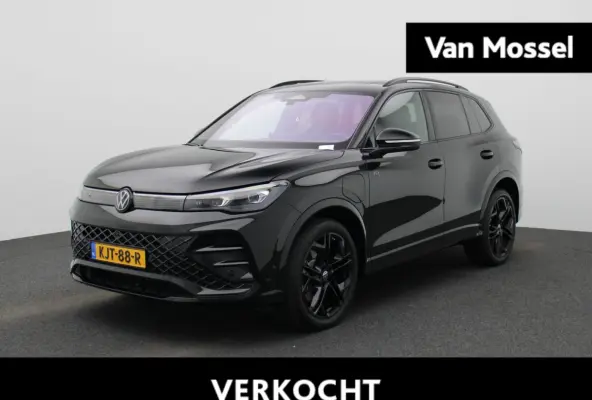 1.5 eHybrid R-Line Edition 272 PK| Origineel Nederlands | SOH 99,8% | Panoramadak | LEDER Interieur | Trekhaak | 360 Camera | Stoelventilatie | Stoelverwarming Voor & Achter | LED Matrix | 2