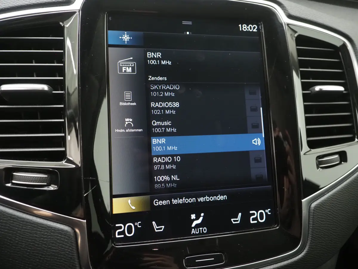 2.0 T8 Recharge AWD Inscription 7p Long range | Leder | Trekhaak | Pilot Assist | Memory | Camera | Keyless | BLIS | Carplay