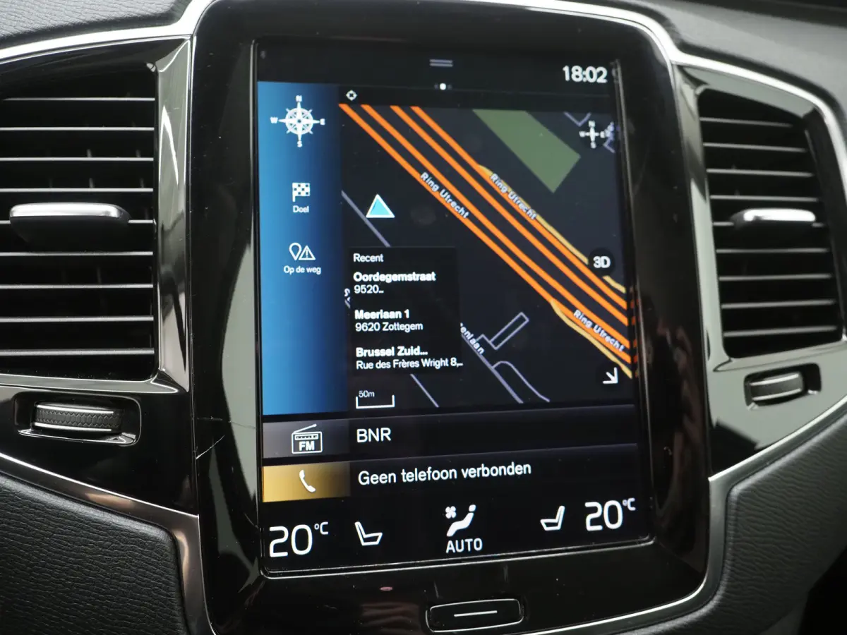 2.0 T8 Recharge AWD Inscription 7p Long range | Leder | Trekhaak | Pilot Assist | Memory | Camera | Keyless | BLIS | Carplay
