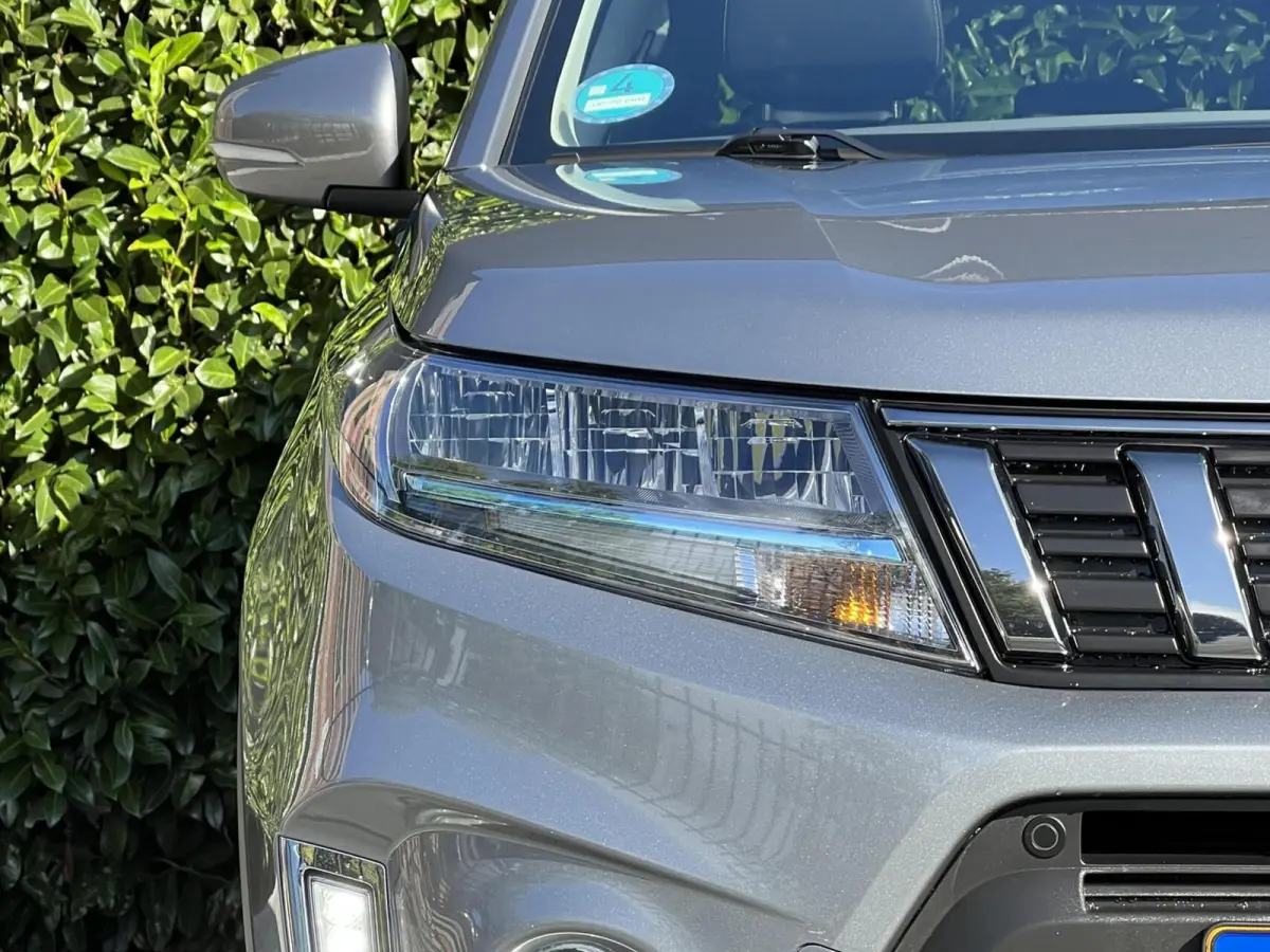 1.4 Boosterjet Style Smart Hybrid, 1E EIGENAAR, PANORAMADAK, NAVIGATIE, ADAPT. CRUISE, CLIMATE CONTROL, STOELVERWARMING, KEYLESS, CAMERA, PDC, LED, DAB, DEALER ONDERHOUDEN, LICHTMETAAL 17"
