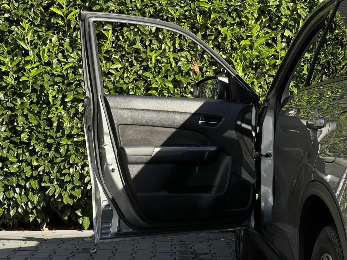 1.4 Boosterjet Style Smart Hybrid, 1E EIGENAAR, PANORAMADAK, NAVIGATIE, ADAPT. CRUISE, CLIMATE CONTROL, STOELVERWARMING, KEYLESS, CAMERA, PDC, LED, DAB, DEALER ONDERHOUDEN, LICHTMETAAL 17"