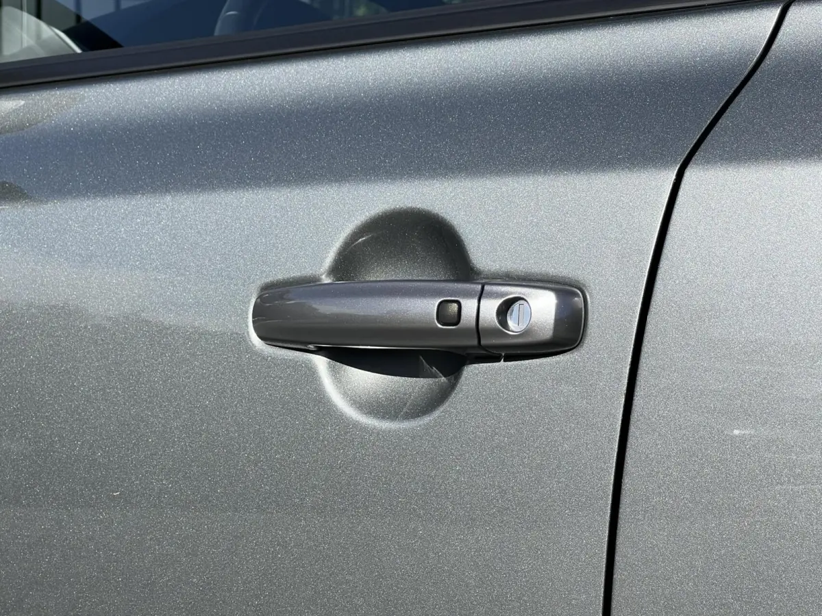 1.4 Boosterjet Style Smart Hybrid, 1E EIGENAAR, PANORAMADAK, NAVIGATIE, ADAPT. CRUISE, CLIMATE CONTROL, STOELVERWARMING, KEYLESS, CAMERA, PDC, LED, DAB, DEALER ONDERHOUDEN, LICHTMETAAL 17"