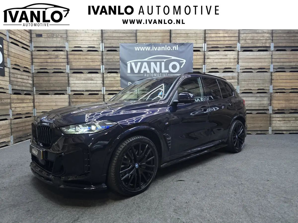 XDrive50e Launch Edition M-Sport Sky Lounge Maxton Panorama Leder Luchtvering 22"LM