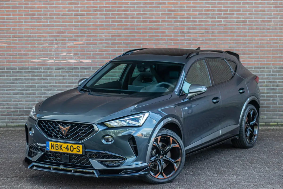 1.4 e-Hybrid 245pk VZ, Panoramadak, Maxton, Stoel & Stuurverwarming, Carplay, Camera, Full LED, Adaptive Cruise.