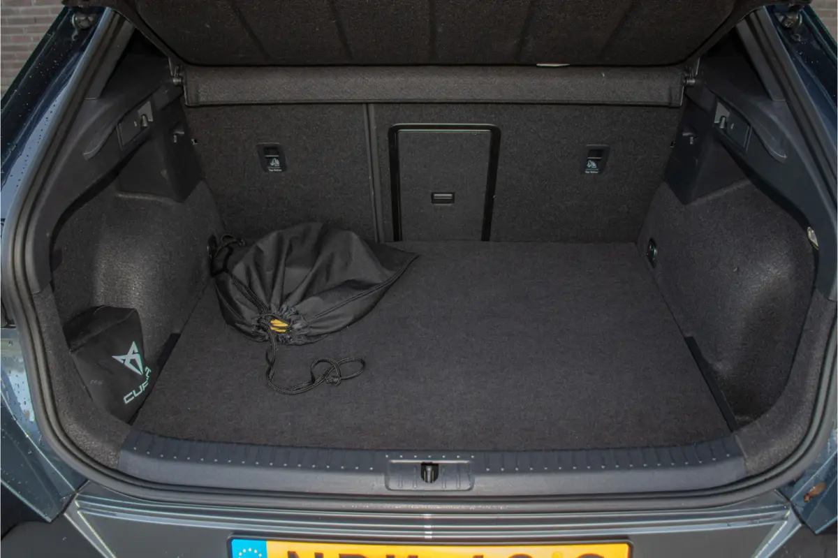 1.4 e-Hybrid 245pk VZ, Panoramadak, Maxton, Stoel & Stuurverwarming, Carplay, Camera, Full LED, Adaptive Cruise.