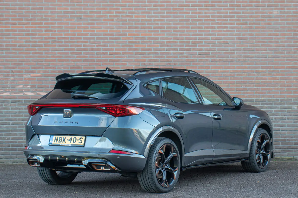 1.4 e-Hybrid 245pk VZ, Panoramadak, Maxton, Stoel & Stuurverwarming, Carplay, Camera, Full LED, Adaptive Cruise.