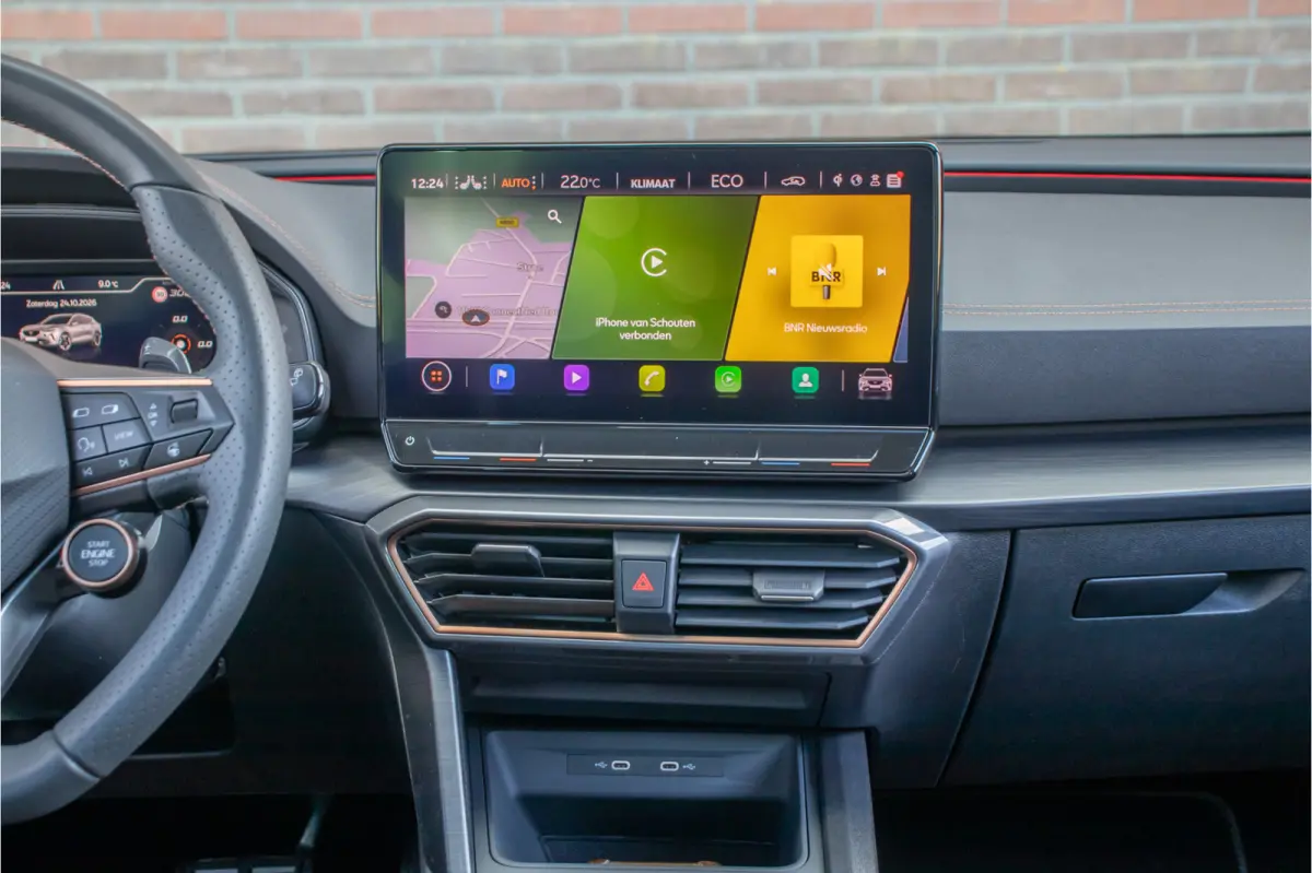 1.4 e-Hybrid 245pk VZ, Panoramadak, Maxton, Stoel & Stuurverwarming, Carplay, Camera, Full LED, Adaptive Cruise.