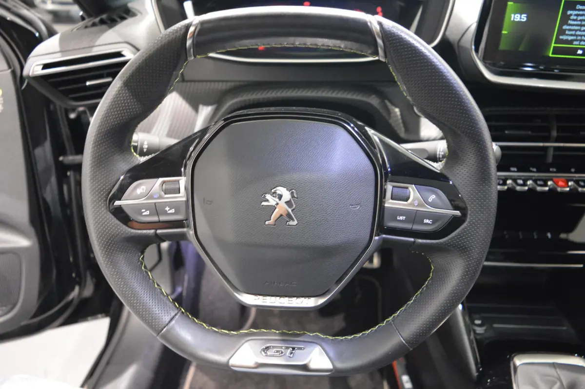 GT Pack | Alcantara | Panoramadak | Stoelverwarming | VOL! | Unieke auto
