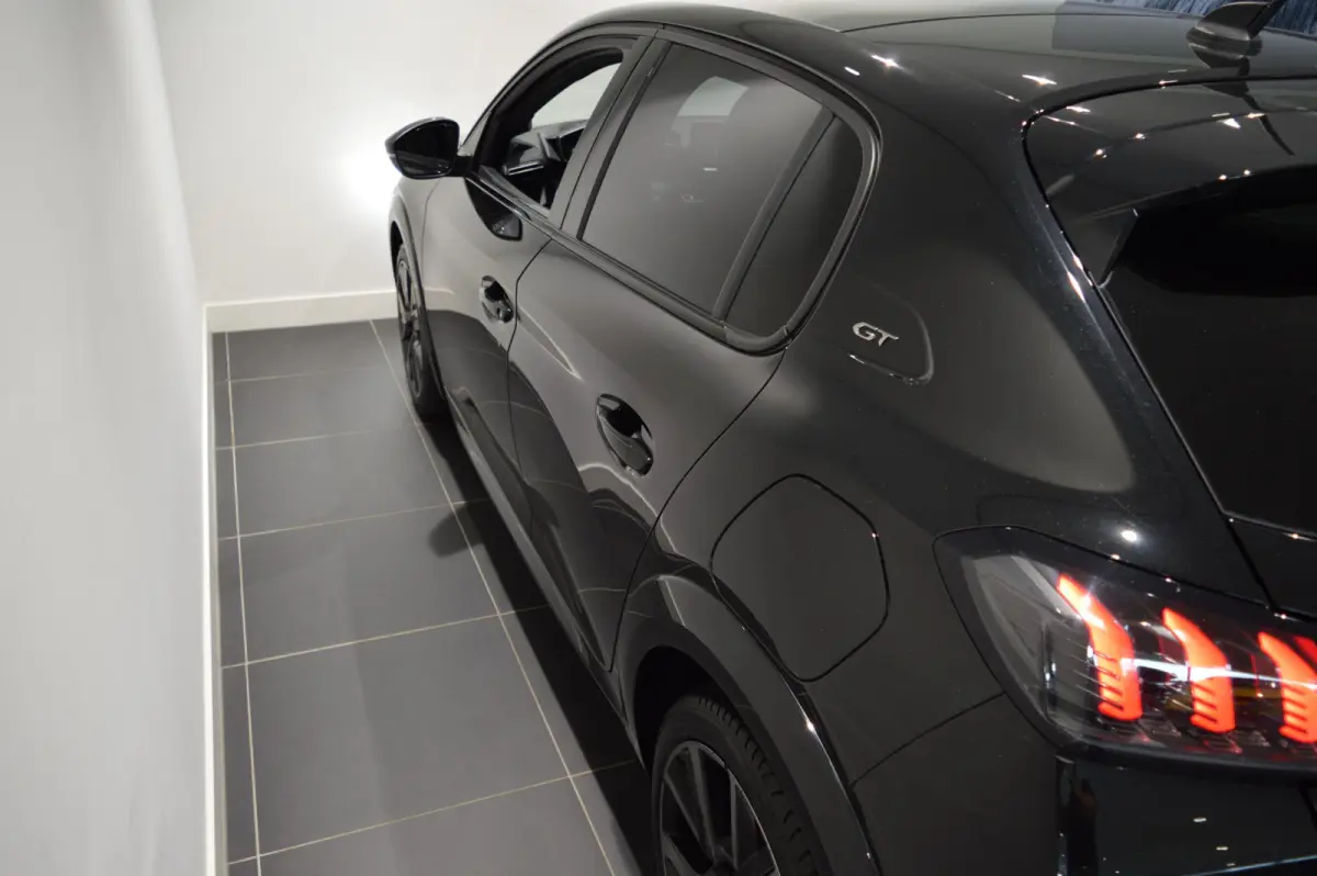GT Pack | Alcantara | Panoramadak | Stoelverwarming | VOL! | Unieke auto