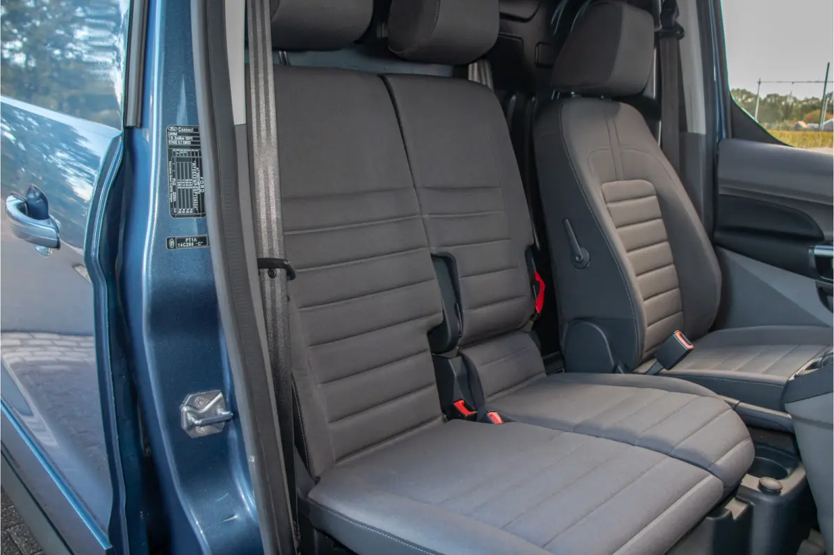 1.5 EcoBlue Automaat L2 Limited, 1e eigenaar, 3-zits, Adaptive Cruise, Camera, 2x schuifdeur, Carplay, Stoelverwarming.