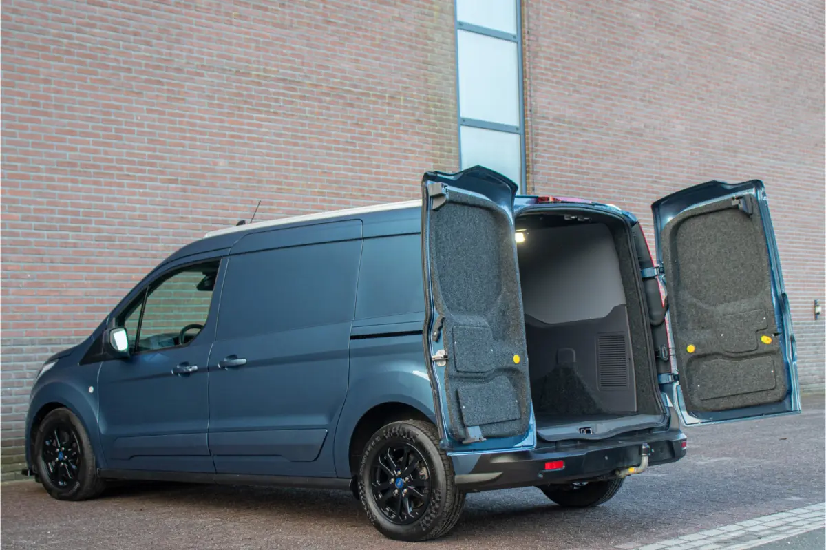 1.5 EcoBlue Automaat L2 Limited, 1e eigenaar, 3-zits, Adaptive Cruise, Camera, 2x schuifdeur, Carplay, Stoelverwarming.