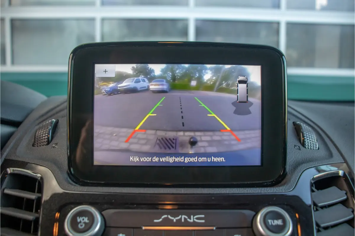 1.5 EcoBlue Automaat L2 Limited, 1e eigenaar, 3-zits, Adaptive Cruise, Camera, 2x schuifdeur, Carplay, Stoelverwarming.