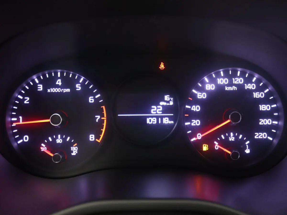 1.0 CVVT First Edition | Navigatie | Climate control | Lichtmetalen velgen | Zeer compleet!