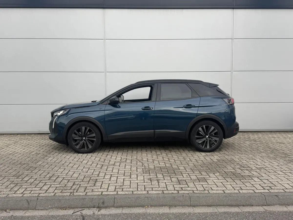 1.2 PureTech GT | 360° Camera | Navigatie | Climate control | 19" Lichtmetalen velgen | Unieke tellerstand!