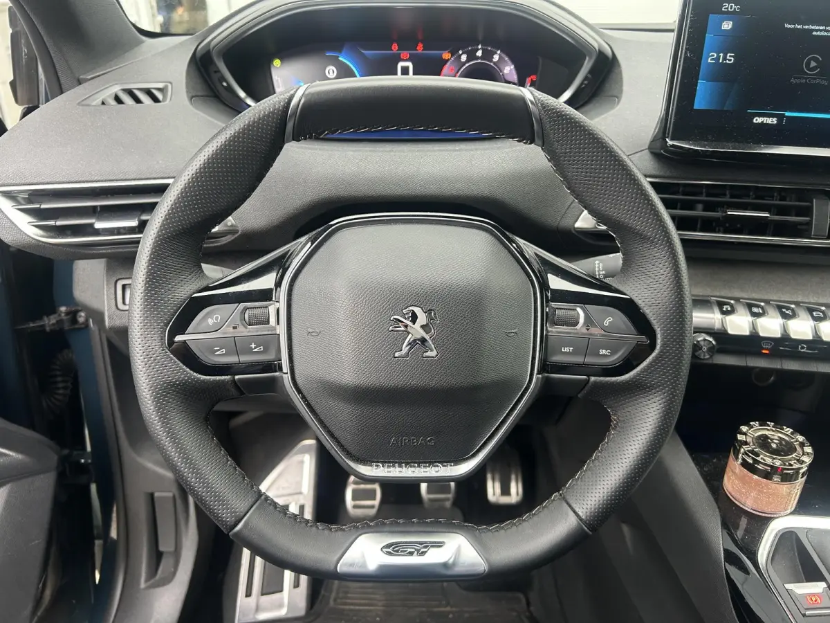 1.2 PureTech GT | 360° Camera | Navigatie | Climate control | 19" Lichtmetalen velgen | Unieke tellerstand!