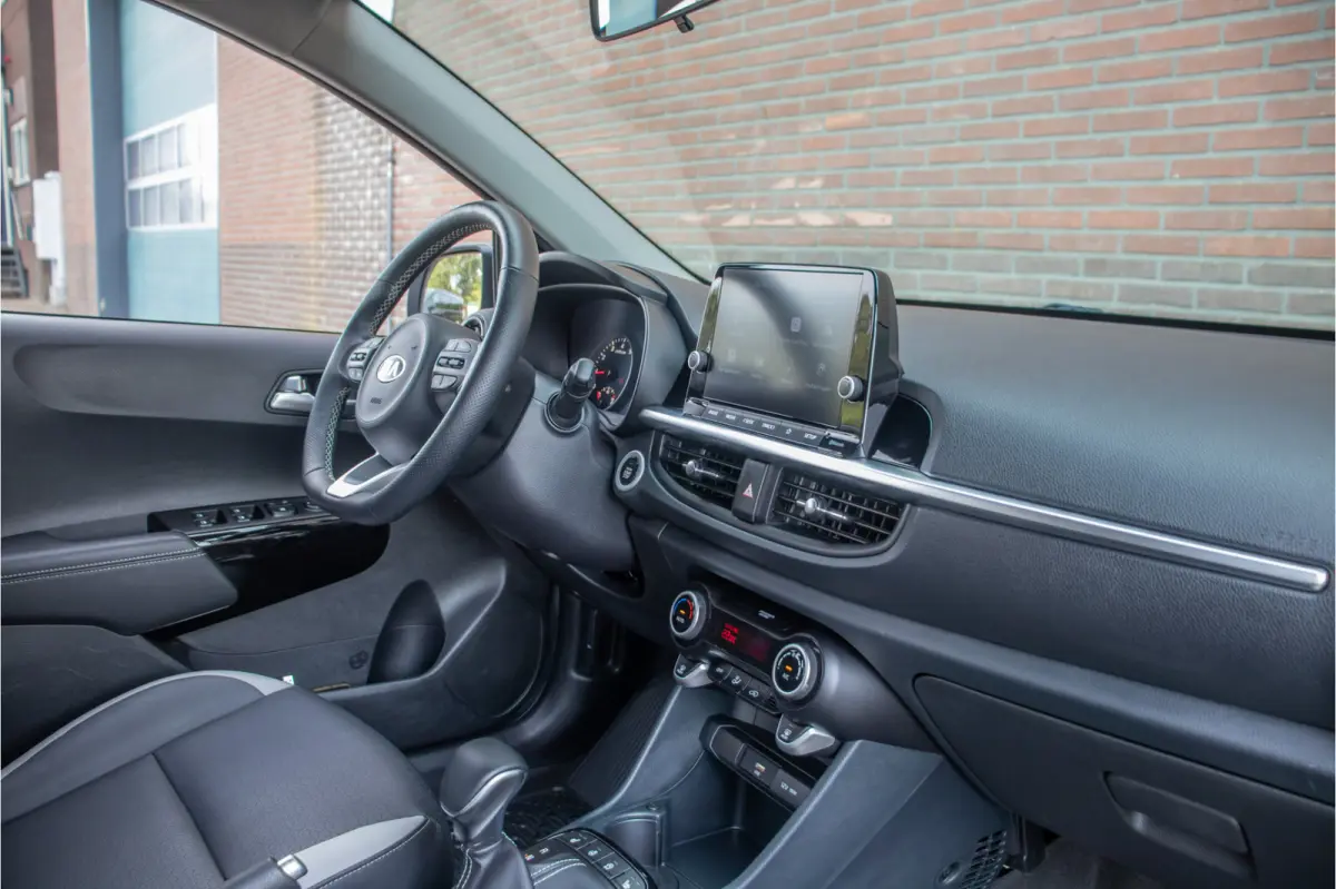 1.2 Automaat GT-Line 5-persoons, Dealer onderhouden, 4-cilinder, Leder, Carplay, Stoel & Stuurverwarming, Camera.