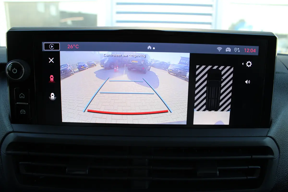 L3 75kWh | 8 JAAR GARANTIE | CAMERA | DRAADLOOS CARPLAY | BETIMMERING | LED | 17" LM VELGEN | COMFORT WAND |
