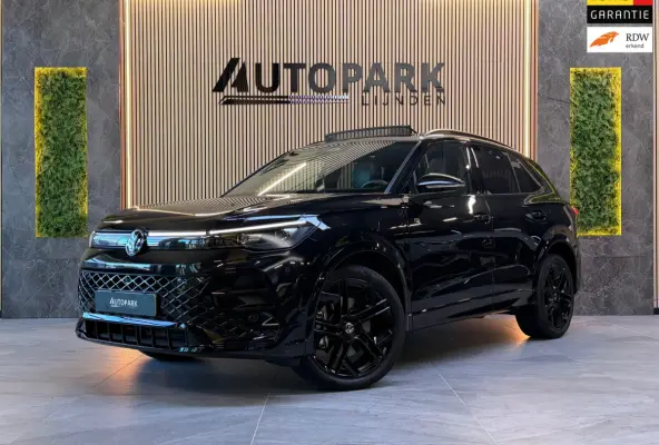 1.5 eHybrid 3X R-Line Business |PANO|MASSAGE|360 CAMERA|KEYLESS|IQ LIGHT|MEMORY|STOELVERKOELING|FABRIEKSGARANTIE
