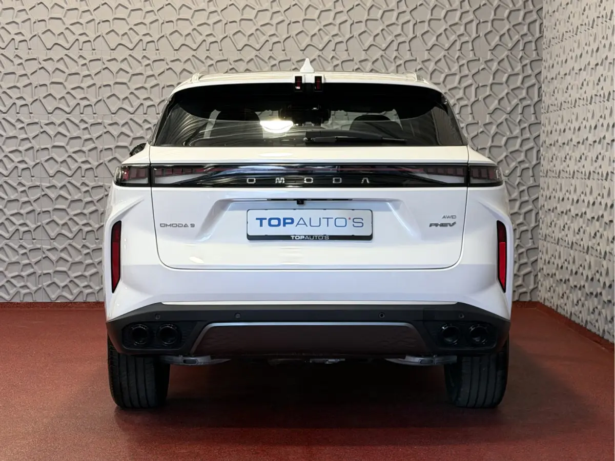 OMODA 9 PREMIUM AWD 538 PK | SONY DOLBY | Stary White | FULL OPTIONS PHEV SUV | 145 KM ELEKTRISCH | ONGEBRUIKTE NIEUWE AUTO 4WD 4X4