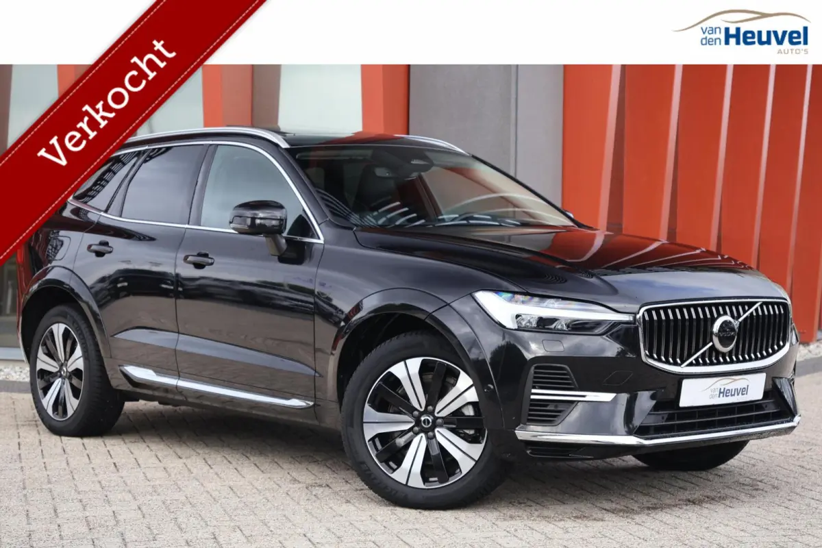 T8 Recharge AWD Ultimate Bright | Stoelverwarming | Trekhaak | Parkeercamera | Panoramadak | HUD | Pilot Assist | BLIS | Keyless