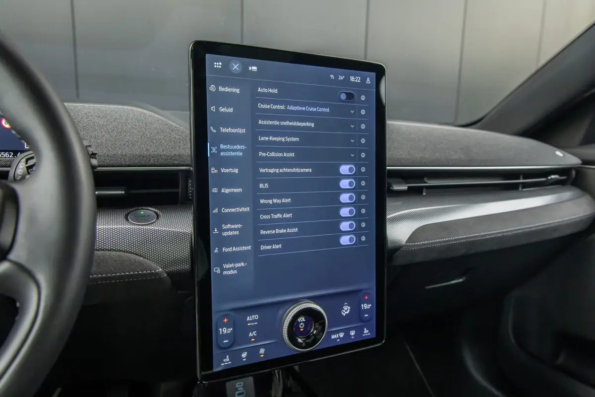 GT Extended AWD 98 kWh | Panoramadak | Premium audio | 360 Camera