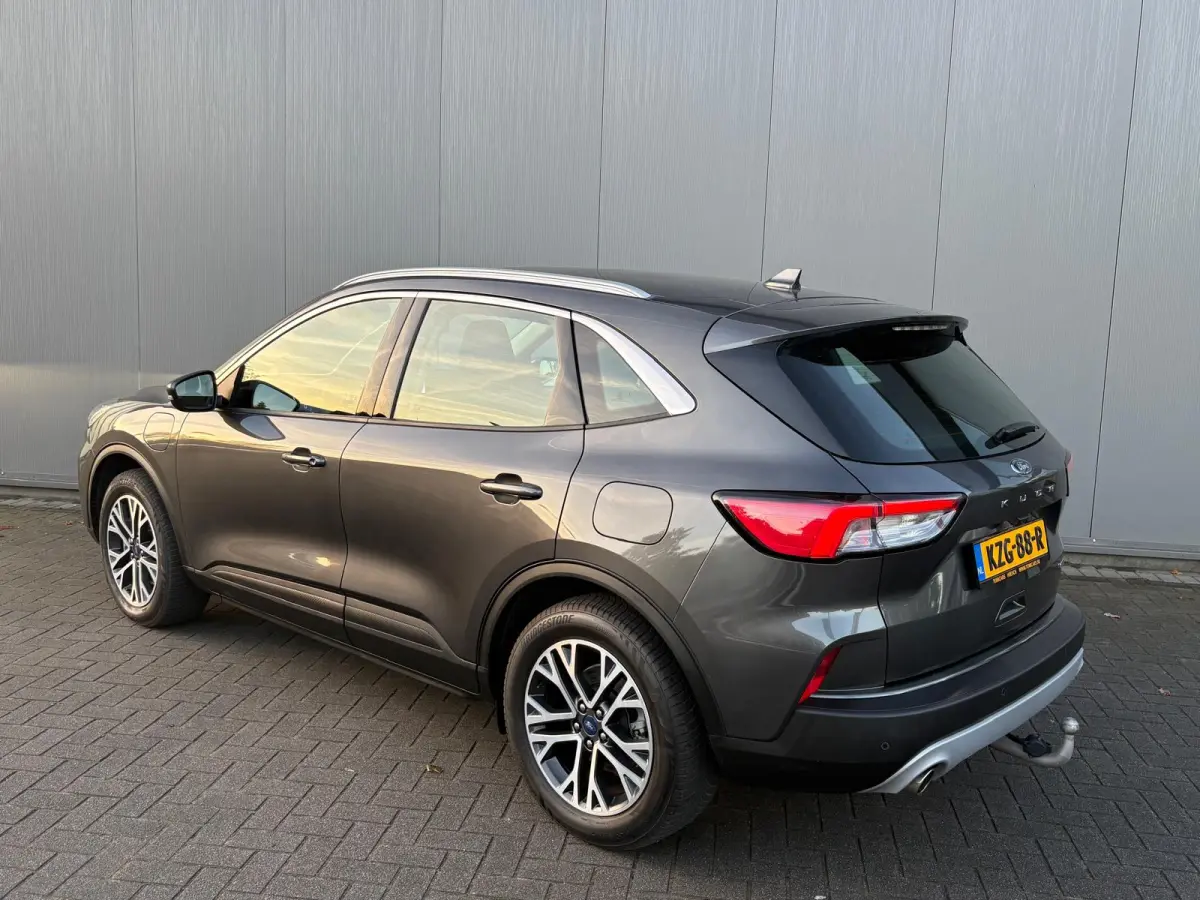 2.5 PHEV Titanium Elektr.-trekhaak/Navigatie/Camera/Carplay-Android-auto