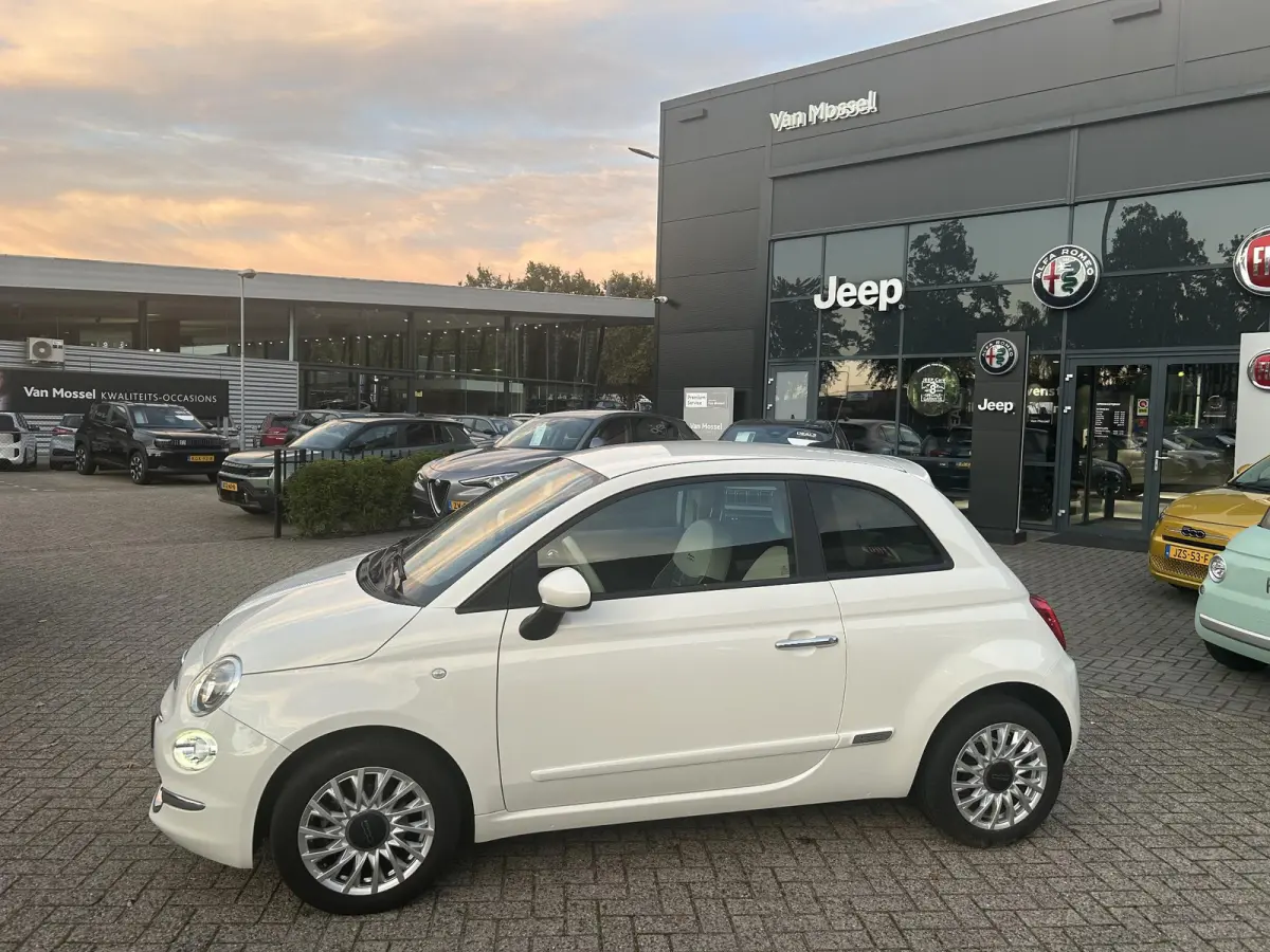 1.0 Hybrid Lounge | Airco | Apple Carplay/Android Auto | LMV 15"| Cruise Control |