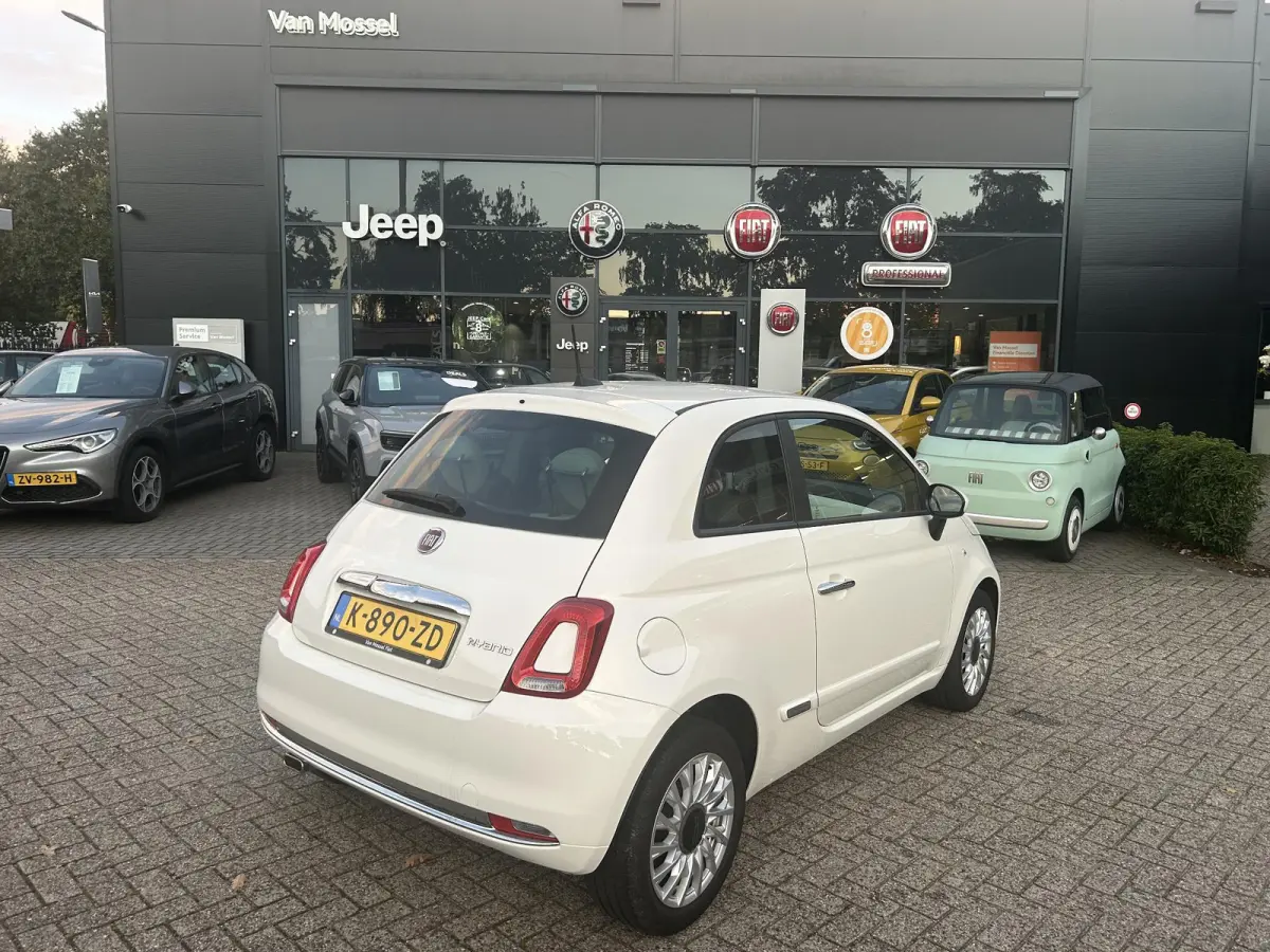 1.0 Hybrid Lounge | Airco | Apple Carplay/Android Auto | LMV 15"| Cruise Control |