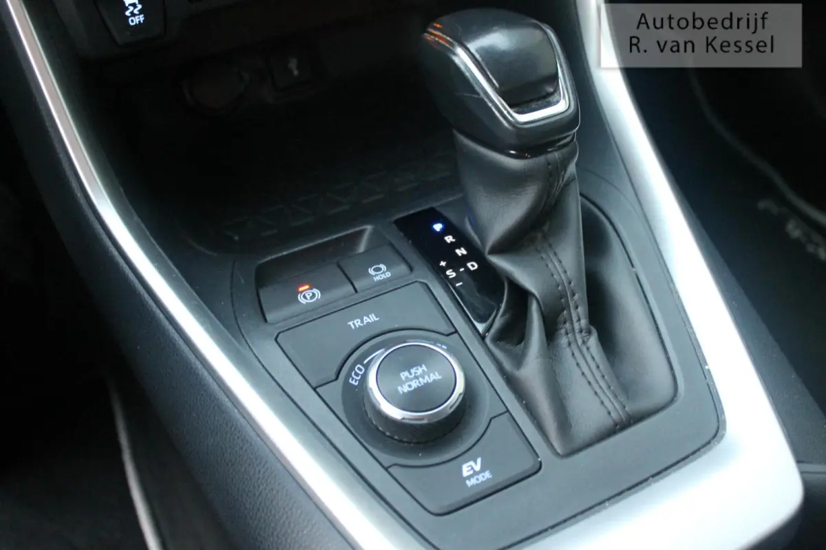 2.5 Hybrid AWD Active I Parkeersensoren V+A I Trekhaak I Allseason banden I NL-auto