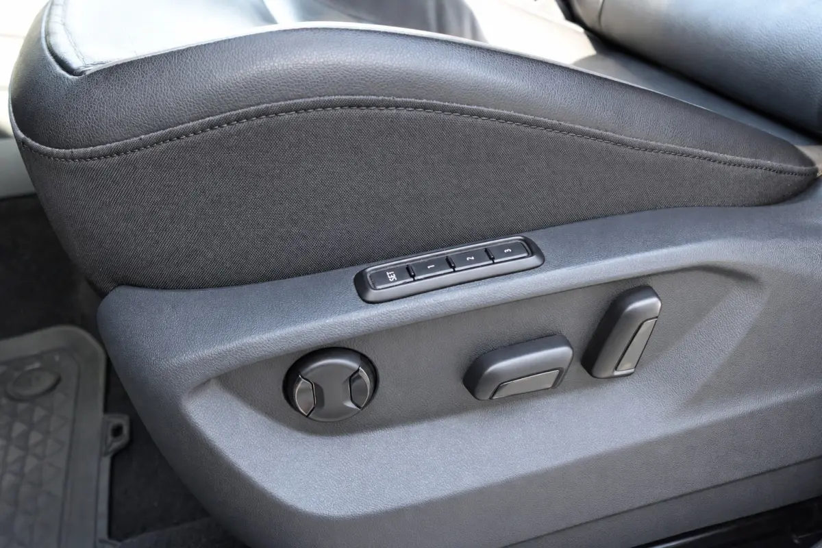 2.0 TDI 4Motion PANO KEYLESS VOL